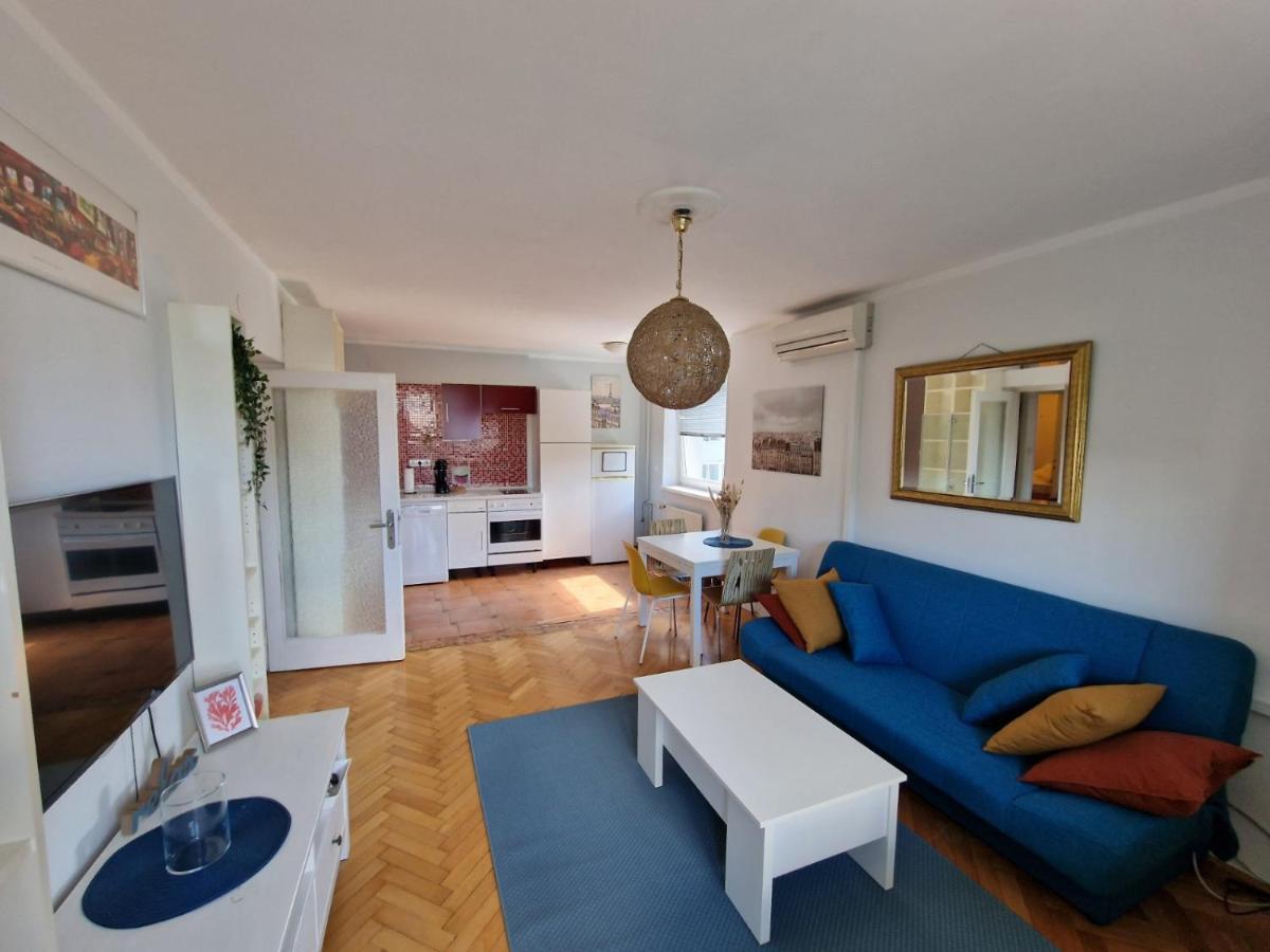 Lovely Condo With Free Parking 류블랴나 외부 사진