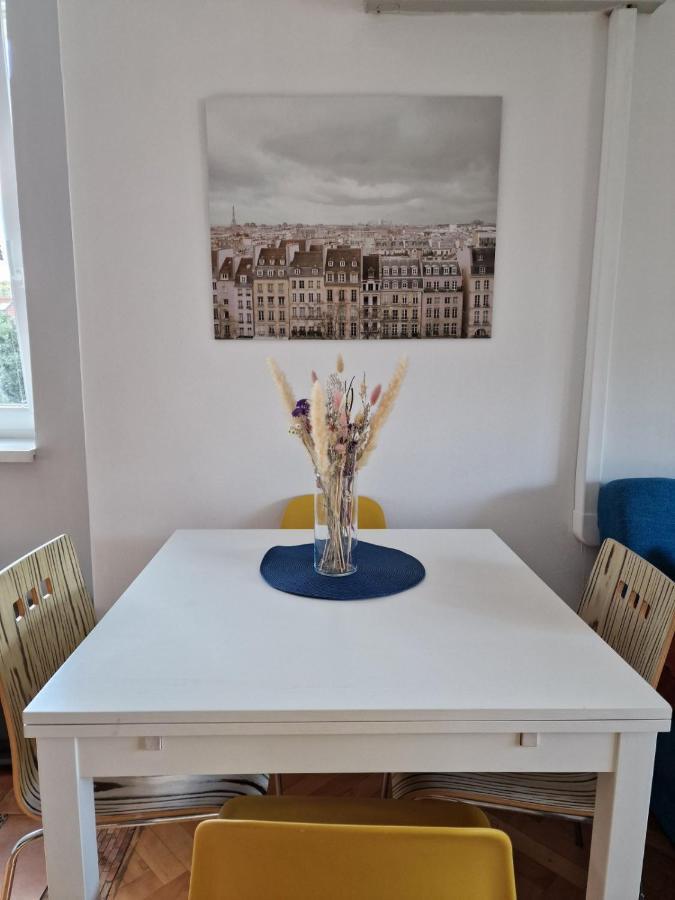 Lovely Condo With Free Parking 류블랴나 외부 사진